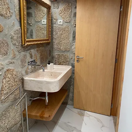 Quinta Da Cavada - Casa Da Tertulia Alojamento de Turismo Rural *