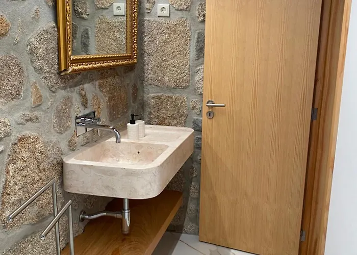 Quinta Da Cavada - Casa Da Tertulia Alojamento de Turismo Rural *